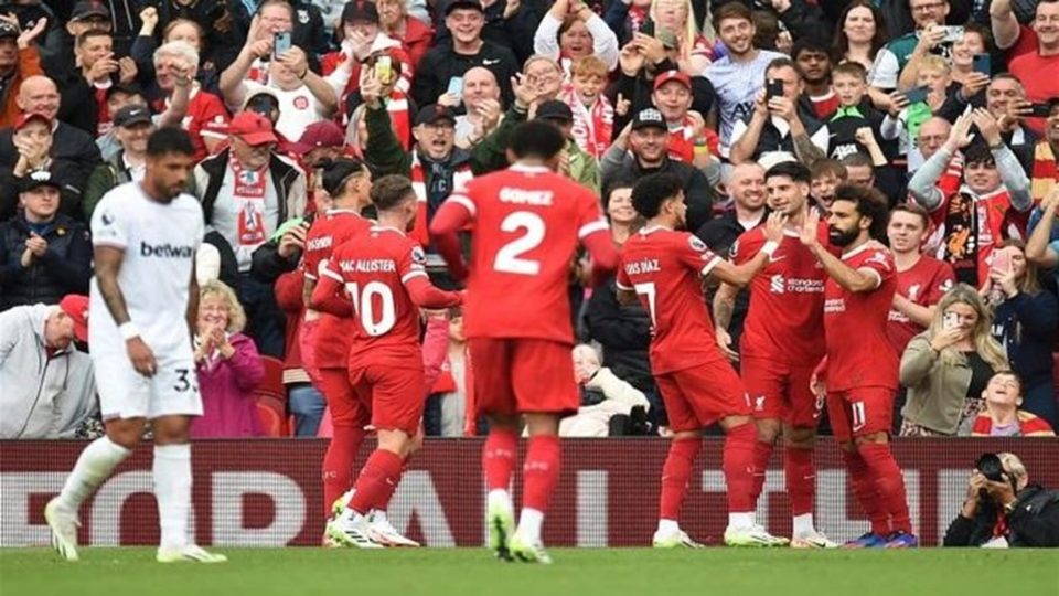 بالفوز وستهام يونايتد.. ليفربول يطارد السيتي على صدارة الدوري