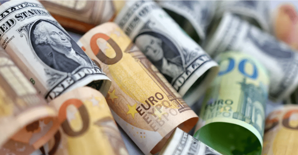 صورة من مقال: سعر صرف الدولار أمام الدينار في البورصة المحلية لمدينة الناصرية اليوم السبت