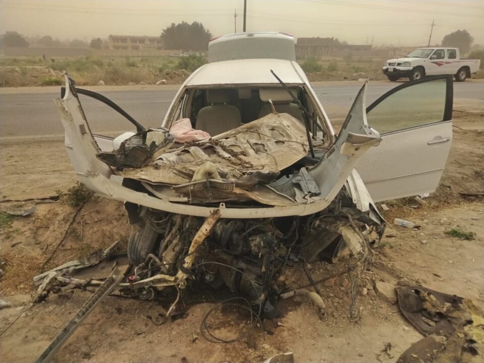 صورة من مقال: حادث بين سيارة حكومية وتريلة شمال الناصرية يسفر عن إصابة سائق