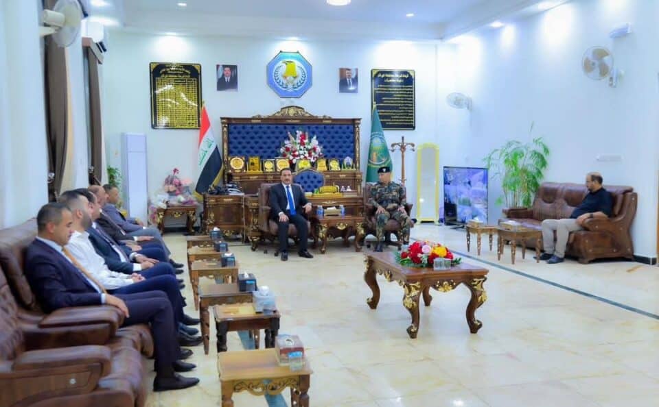 صورة من مقال: حماية الطالب أولوية.. وزير التربية وقائد شرطة ذي قار يؤكدان استمرار التنسيق المشترك