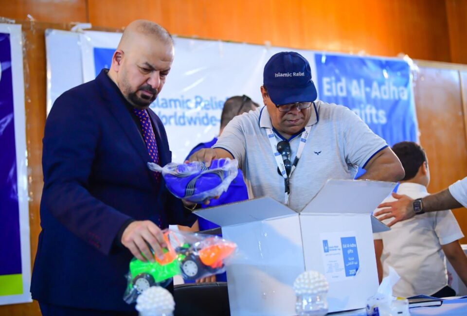 صورة من مقال: محافظ ذي قار يرعى حفل توزيع هدايا عيد الأضحى المبارك على 180 تلميذ من المتفوقين من شريحة الايتام والمهجرين 