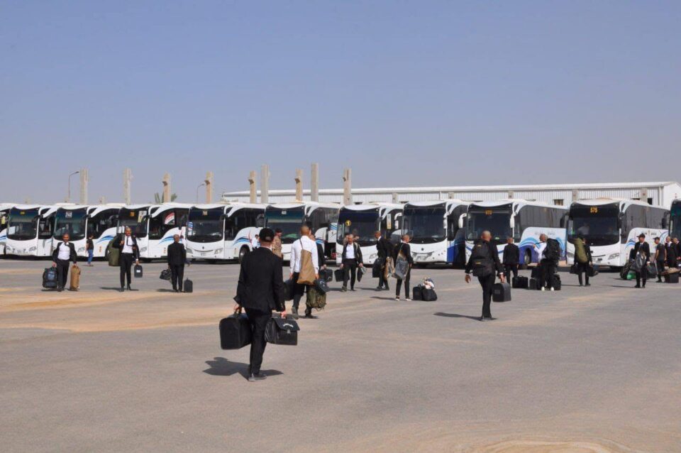 صورة من مقال: بالصور: نقل طلاب الكلية العسكرية الرابعة من ذي قار إلى بغداد ضمن خطة إعادة التوزيع