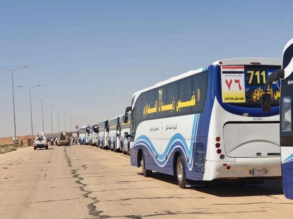 صورة من مقال: انطلاق 14 قافلة برية تُقل حجاج ذي قار من مكة إلى أرض الوطن