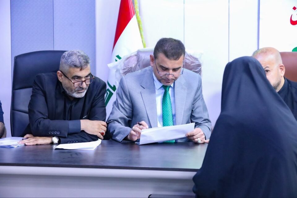 صورة من مقال: في لقاء مباشر مع المواطنين.. محافظ ذي قار يؤكد: نعمل على تذليل العقبات بالتنسيق مع الدوائر المختصة