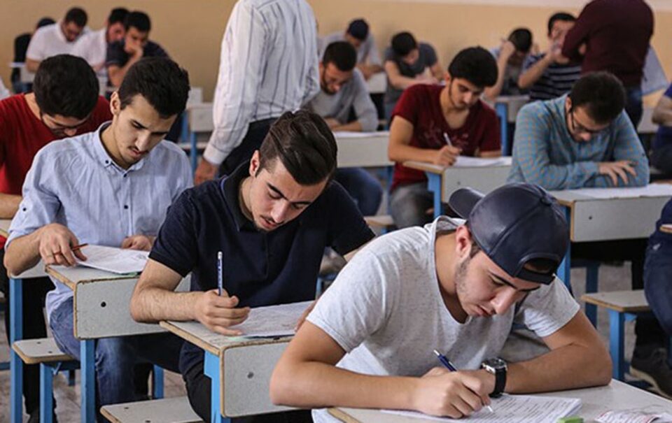 صورة من مقال: أكثر من 49 ألف طالب في ذي قار يخوضون الامتحانات الوزارية للمرحلة الإعدادية