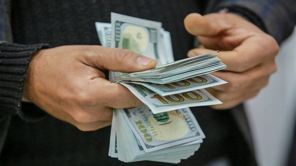 صورة من مقال: أسعار صرف الدولار تواصل الانخفاض في أسواق ذي قار اليوم الأربعاء