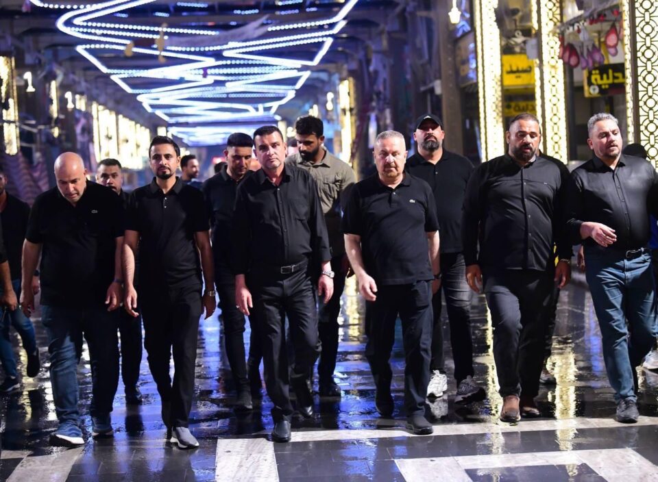 صورة من مقال: في ساعاتٍ متأخرة.. محافظ ذي قار يشرف ميدانياً على تهيئة شارعي الحبوبي والنيل استعداداً لاستعراض المواكب الحسينية