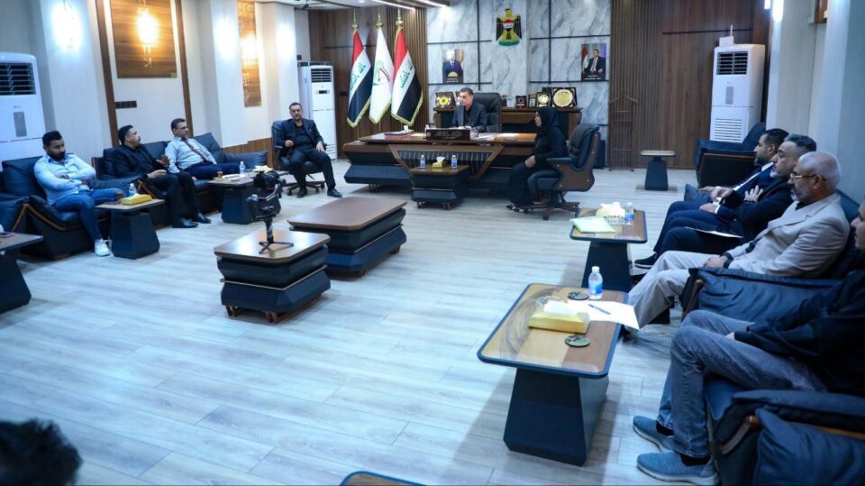 صورة من مقال: محافظ ذي قار يترأس اجتماعاً موسعاً لبحث مشاريع الطاقة المتجددة في المحافظة