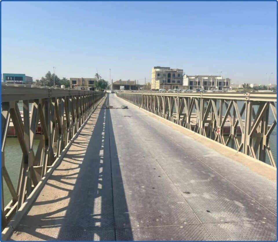 صورة من مقال: جسور ذي قار: بدء أعمال نقل الجسر العائم إلى موقعه الجديد قرب جامعة ذي قار