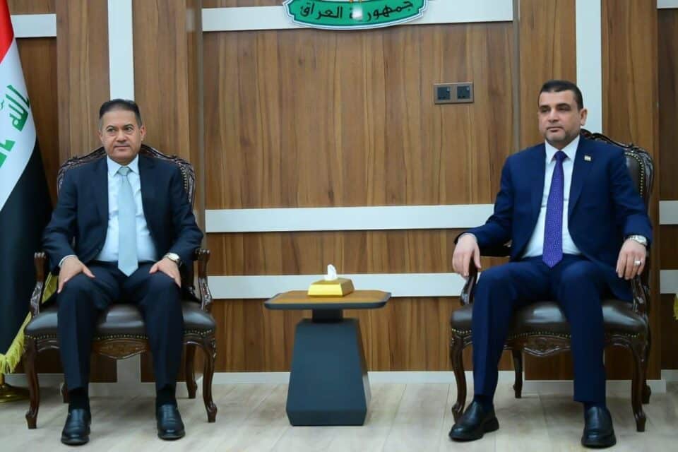 صورة من مقال: خلال استقباله مدير عام شؤون المخدرات.. محافظ ذي قار يؤكد انحسار الظاهرة في المحافظة