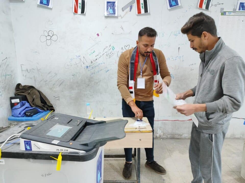 صورة من مقال: انتخابات ذي قار: قرب وصول أجهزة تسريع النتائج وبطاقات الاقتراع