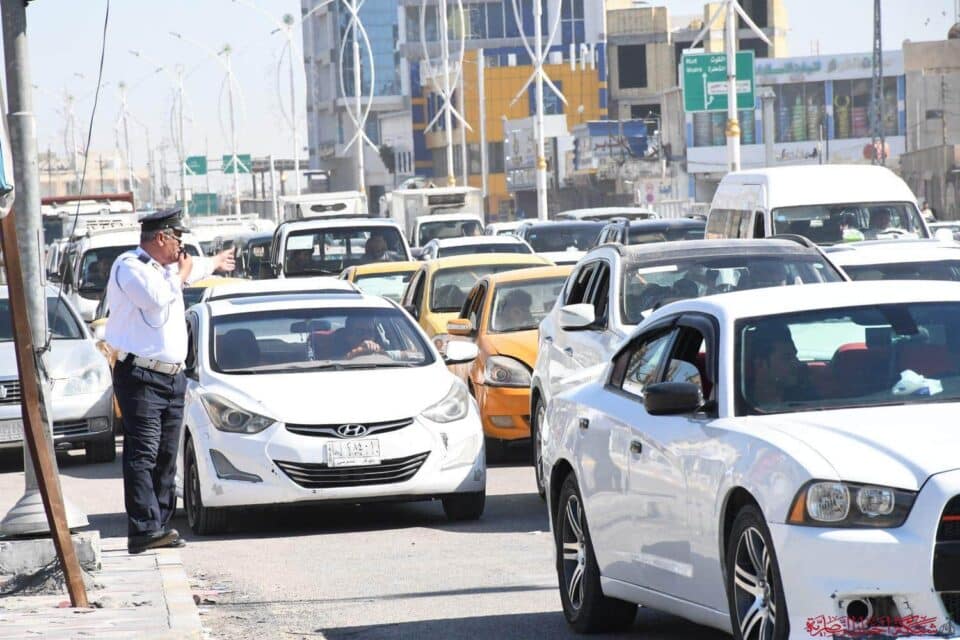 صورة من مقال: مرور ذي قار: خلو بعض المشاريع الاستثمارية من المواقف النظامية يسهم في تفاقم الازدحامات المرورية