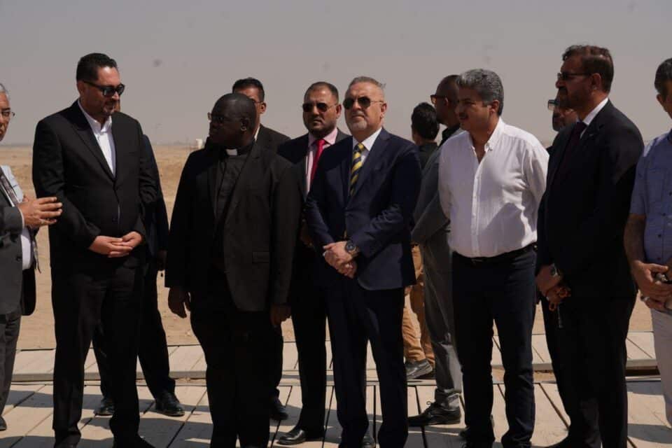 صورة من مقال: ذي قار تستقبل ممثل رئيس وزراء الفاتيكان تمهيدا لزيارة مرتقبة لرئيس الوزراء