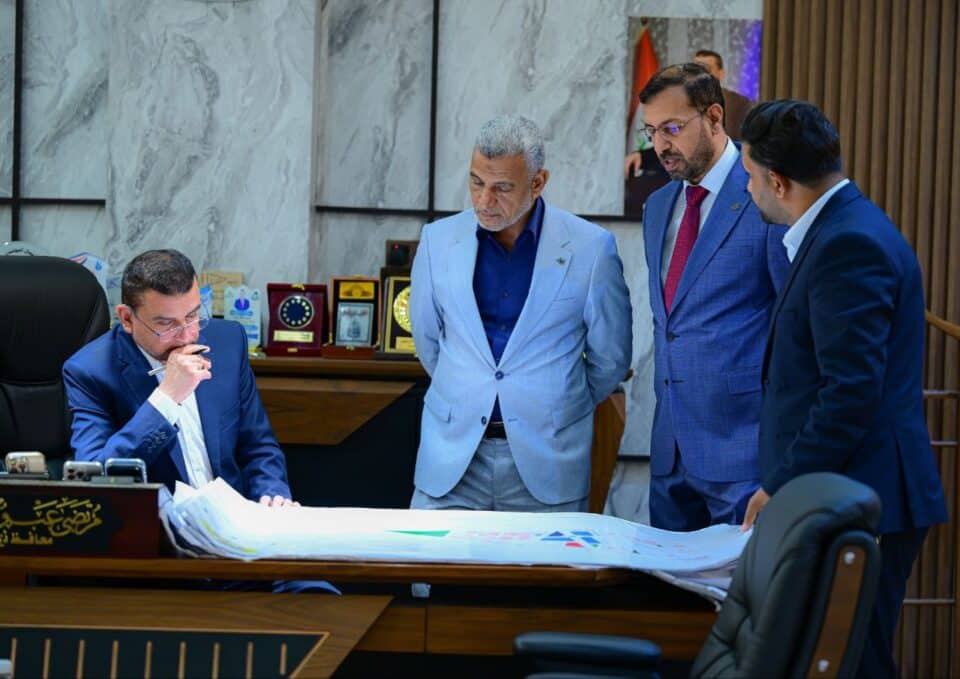 صورة من مقال: محافظ ذي قار يصادق على 2500 قطعة سكنية في قلعة سكر