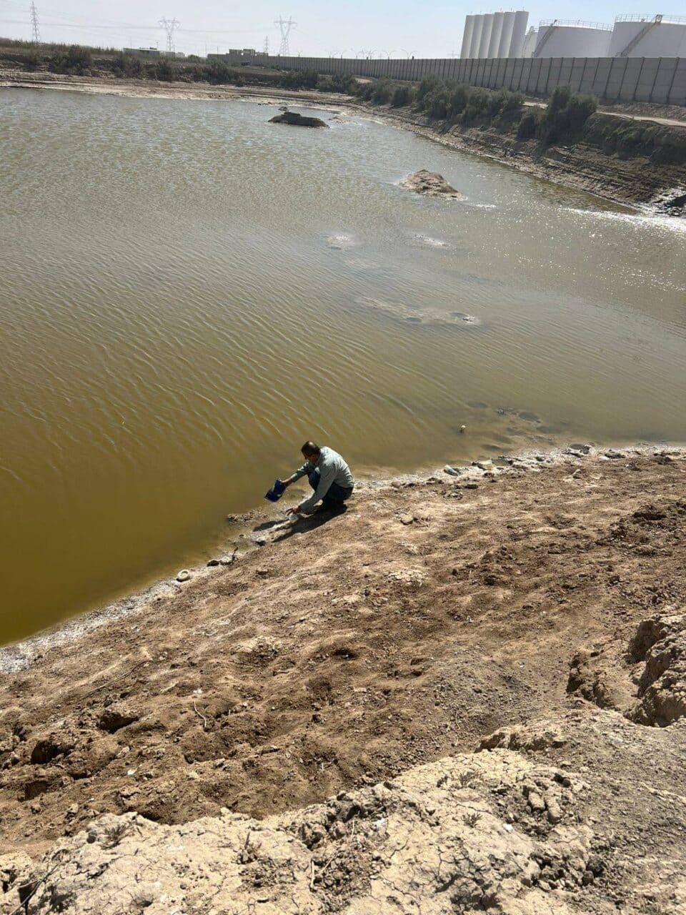 صورة من مقال: بيئة ذي قار ترصد مخالفات في مصفى ذي قار النفطي ومعمل الأسفلت الأهلي