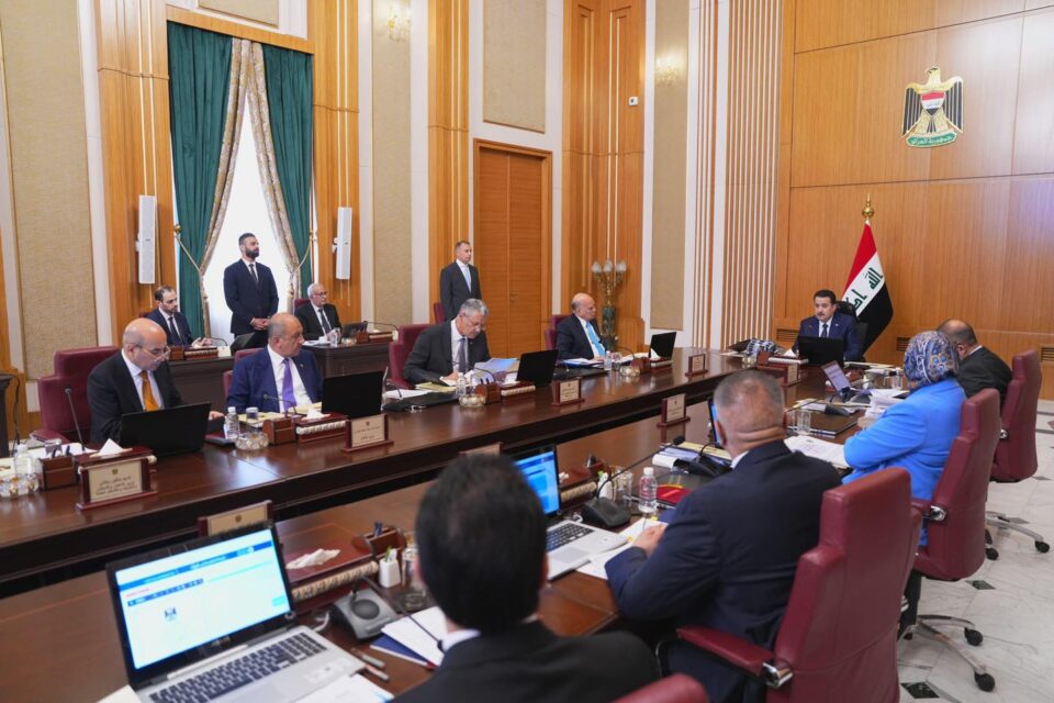 صورة من مقال: مجلس الوزراء يوافق على زيادة كلفة مشاريع الغراف وإنشاء ملعب بسعة 20 ألف متفرج