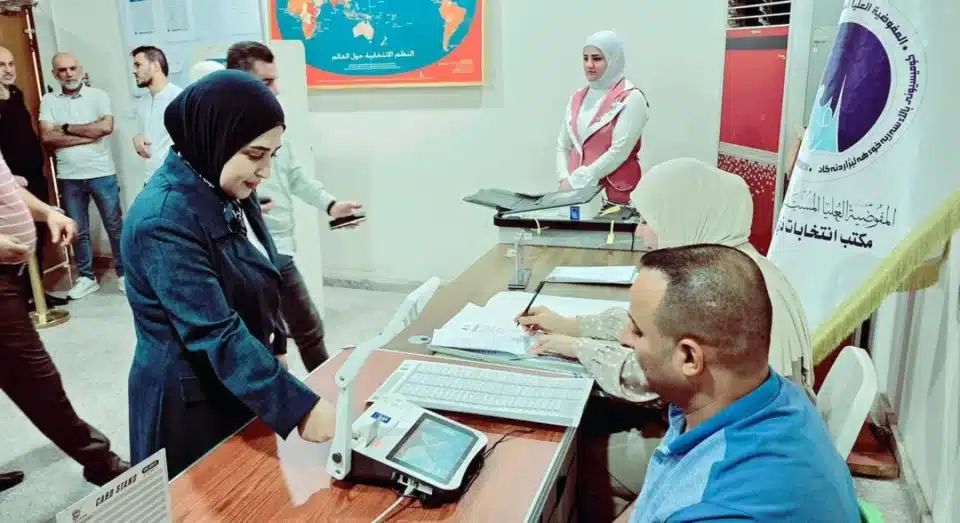 صورة من مقال: تربية ذي قار تسلّم مفوضية الانتخابات 527 بناية مدرسية لتكون مراكز انتخابية 