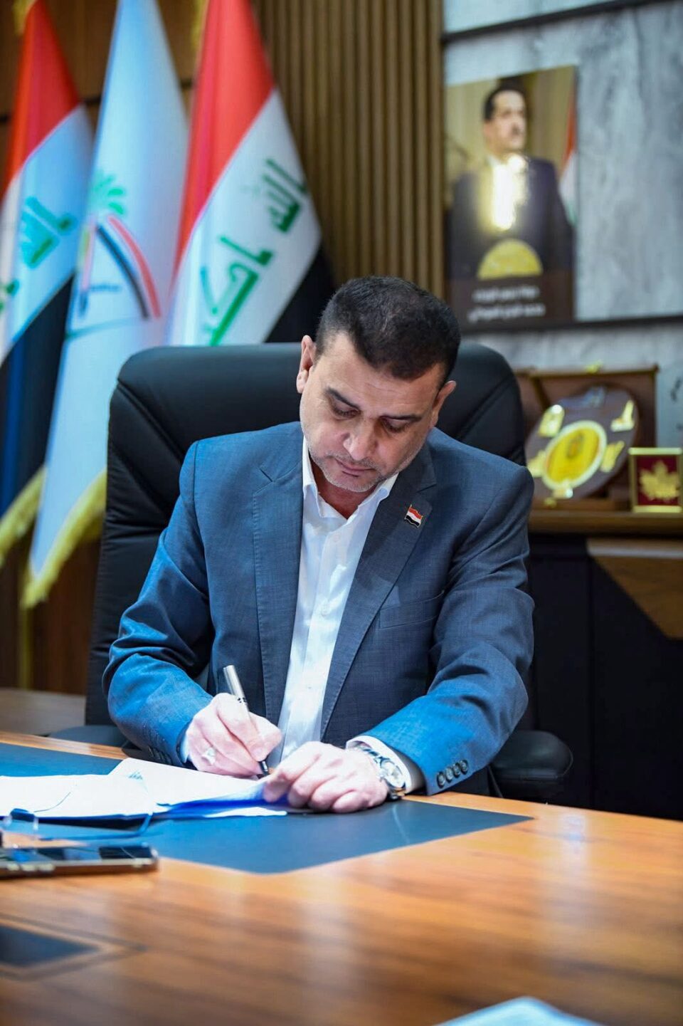 صورة من مقال: محافظ ذي قار: بدء التقديم الإلكتروني على الدور واطئة الكلفة المشيّدة ضمن مشاريع تنمية الأقاليم