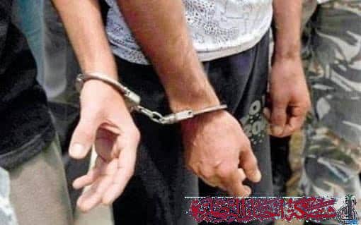 صورة من مقال: شرطة ذي قار تضبط اكثر من 400 قنينة كحول والقبض على 3 متورطين