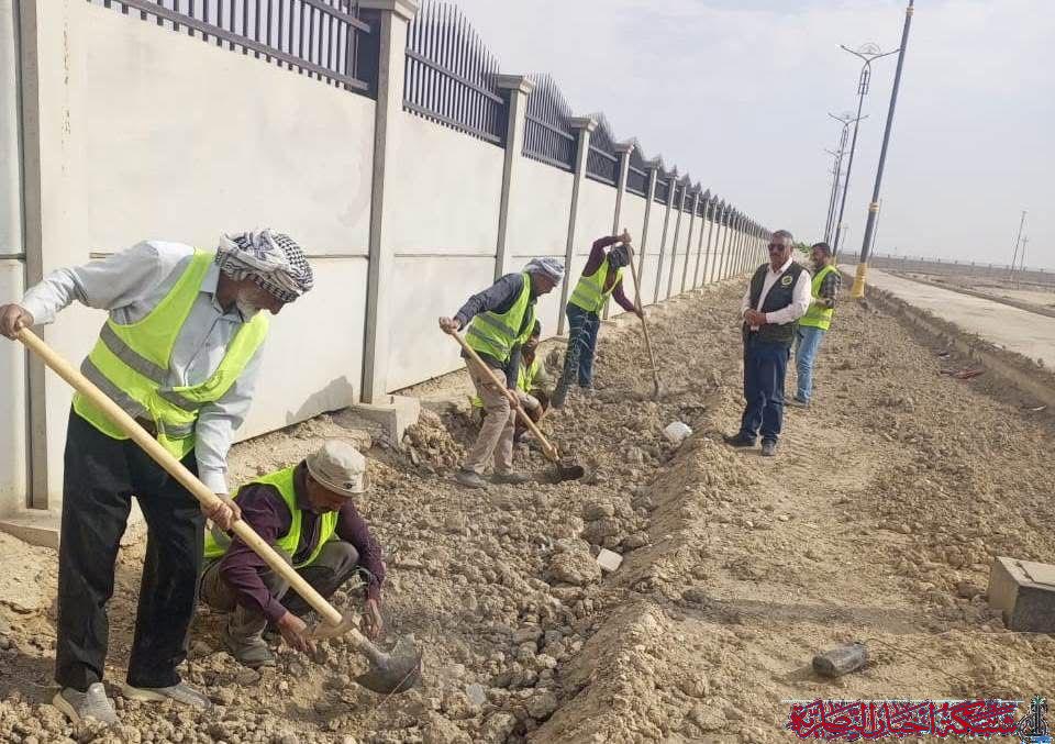 صورة من مقال: مشروع الكثبان الرملية يباشر تشجير مدينة أور السياحية بـ2000 شتلة 