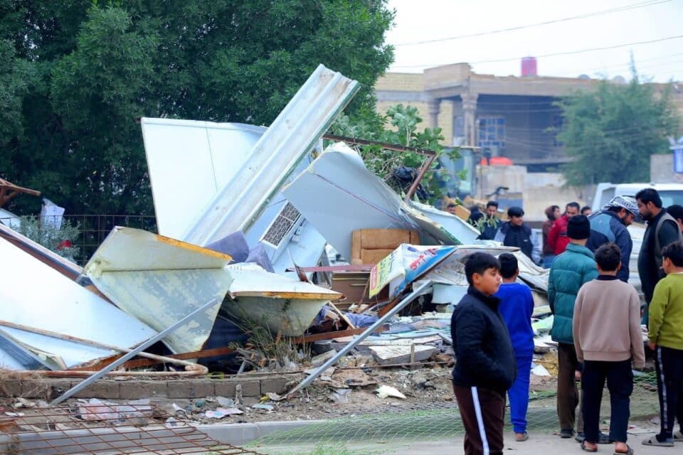 صورة من مقال: بلدية الناصرية ترفع التجاوزات وتعيد فتح الأرصفة في أكبر أحياء المدينة لتحسين المشهد الحضري