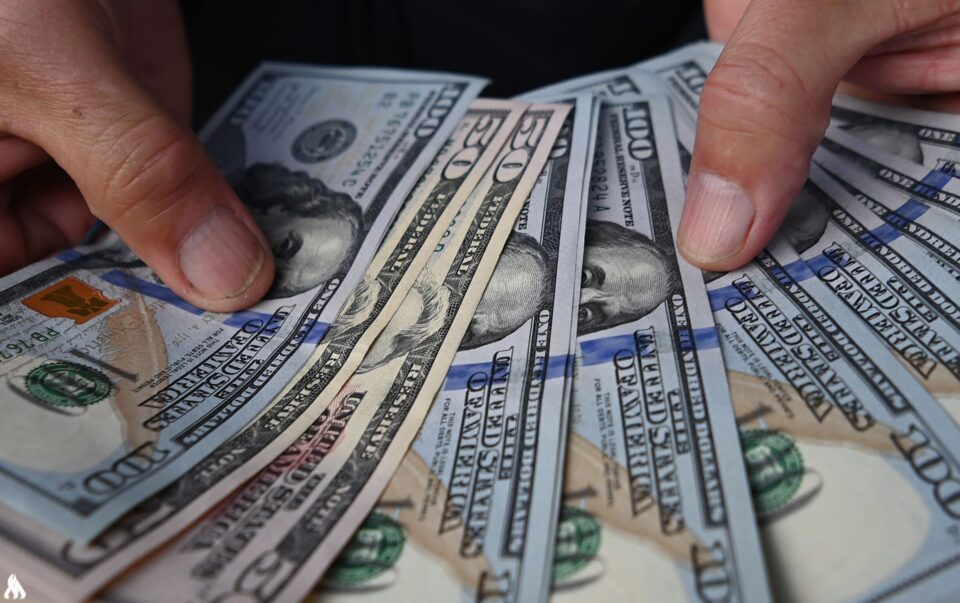 صورة من مقال: استقرار سعر صرف الدولار في سوق الناصرية اليوم السبت بعد ارتفاع سابق