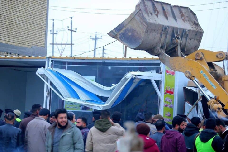 صورة من مقال: اذاعة الناصرية: بلدية الناصرية تؤكد عدم تراجعها عن إزالة التجاوزات وتنظيم الفضاءات العامة