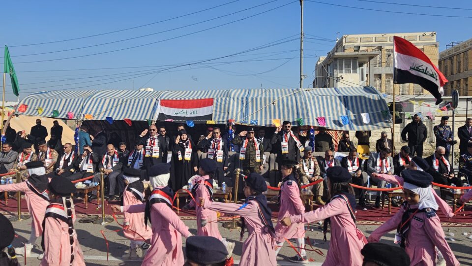 صورة من مقال: بالصور: تربية ذي قار تنظم مسيرة كشفية في مدارس الناصرية احتفاء بعيد الجيش