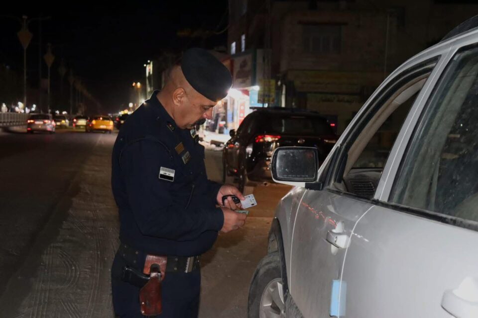 صورة من مقال: شرطة ذي قار تعلن عن اعتقال 43 متهما وضبط مخالفين وعجلات غير مرخصة