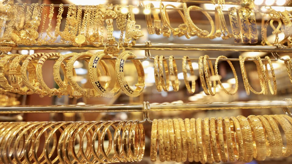 صورة من مقال: ذي قار تسجل ارتفاعا غير مسبوق في أسعار الذهب وتتجاوز المليون دينار