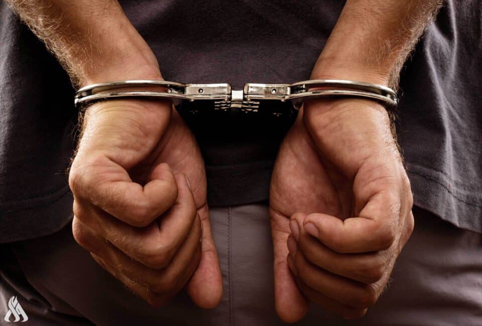 صورة من مقال: شرطة ذي قار تلقي القبض على متهمين بالاعتداء على مدرسة في الغراف