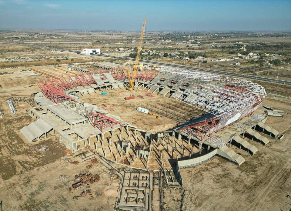 صورة من مقال: توقف مشروع ملعب ذي قار الأولمبي بسبب نقص التخصيصات المالية