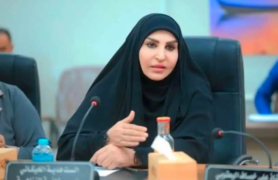 صورة من مقال: برلمانية من ذي قار تؤكد منح قروض ميسّرة لوكلاء المواد الغذائية