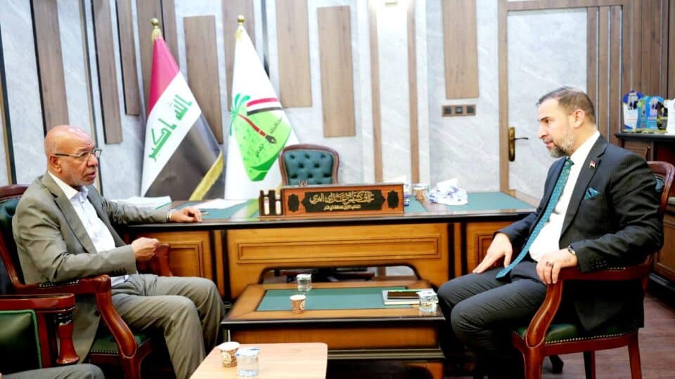 صورة من مقال: تحرك بيئي لدعم مشاريع الطاقة في ذي قار… تسريع الإجراءات لمحطة سيمنز والمشاريع الحيوية