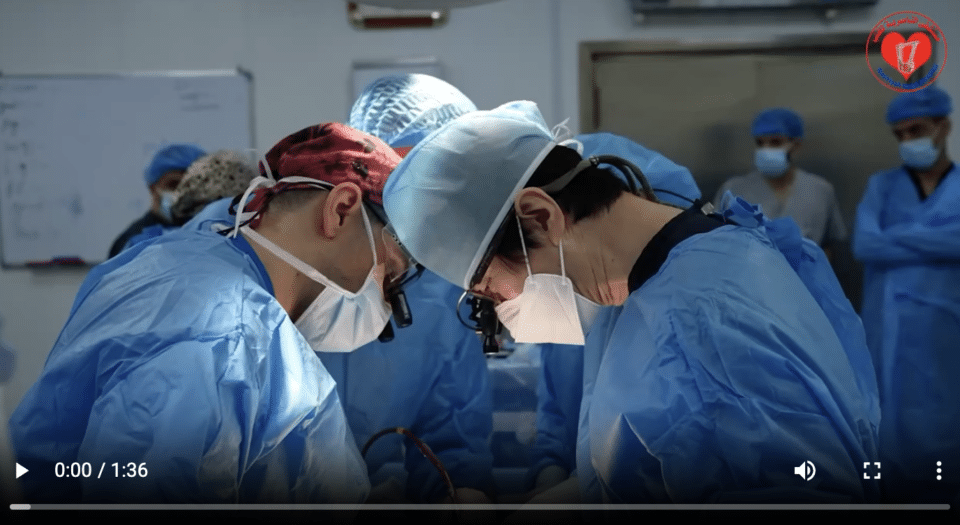 صورة من مقال: بالفيديو | وفد كوري يجري 7 عمليات قلب معقدة ناجحة في الناصرية