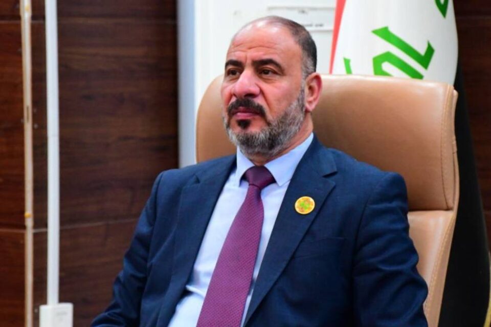 صورة من مقال: مدير عام تربية ذي قار يعلن عن إطلاق تمويل رواتب الأقسام غير الممولة