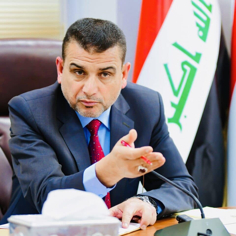 صورة من مقال: محافظ ذي قار السابق: استجابة الوزارات متباينة ونعمل لمعالجة ملفات المحافظة