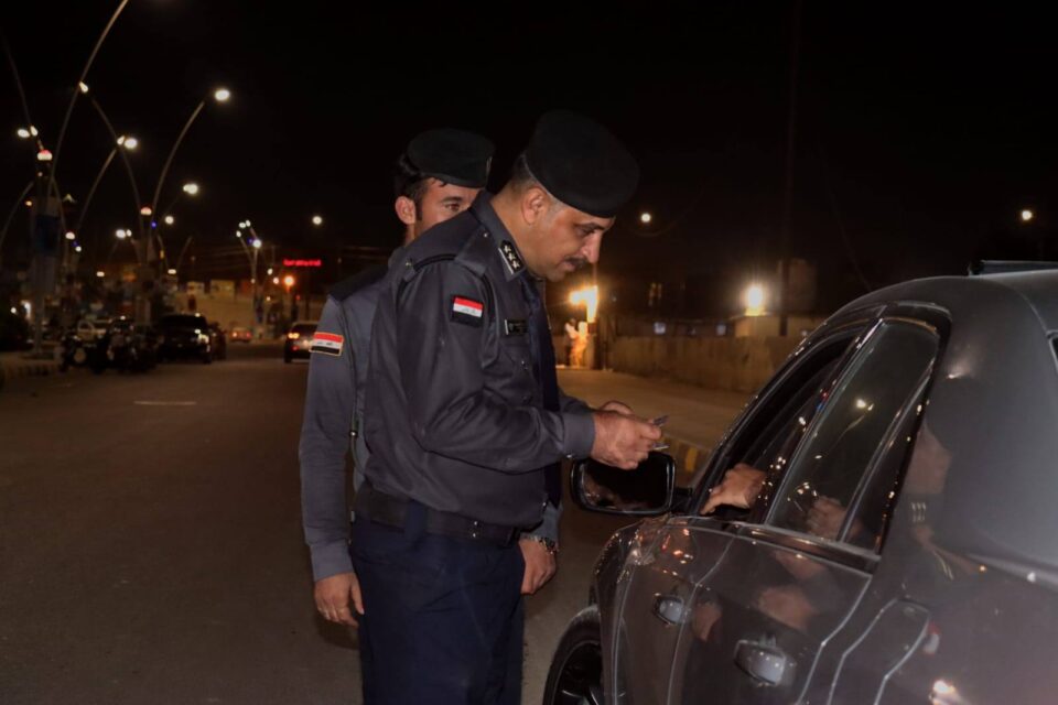 صورة من مقال: شرطة النجدة تلقي القبض على متهمين بحوزتهما مواد مخدرة وسلاح ناري في الناصرية