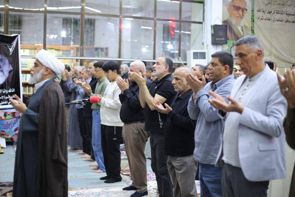 صورة من مقال: بالصور: إحياء ليلة القدر في جامع الشيخ عباس الكبير وسط الناصرية بحضور كبير