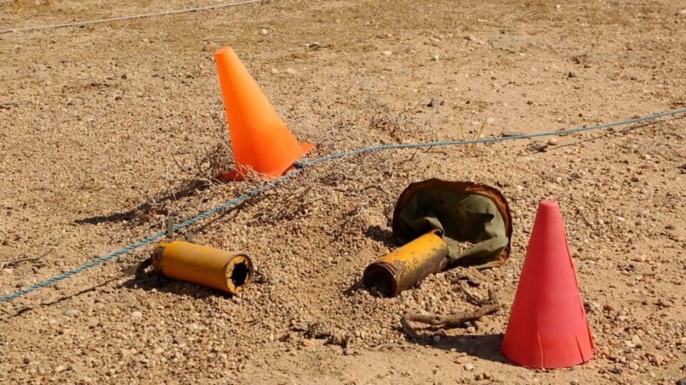 صورة من مقال: العثور على مخلف حربي في المنطقة الحدودية بين ذي قار والبصرة