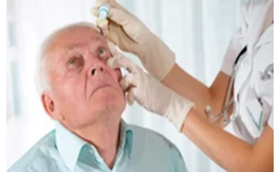 صورة من مقال: جفاف العين عند كبار السن- إليك الأسباب والأعراض والعلاج