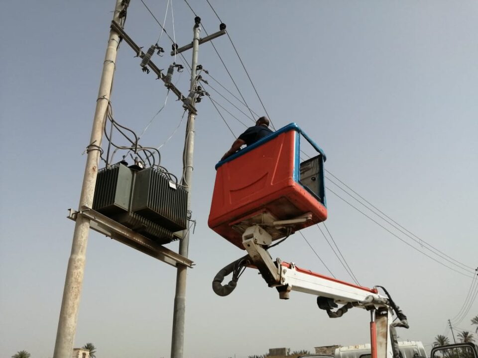 صورة من مقال: كهرباء ذي قار تزيل أكثر من 800 حالة تجاوز على الشبكة خلال شهر واحد