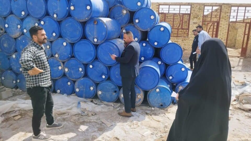 صورة من مقال: بيئة ذي قار تعلن نتائج مطمئنة لحملة متابعة تداول البراميل الكيمياوية في الأسواق