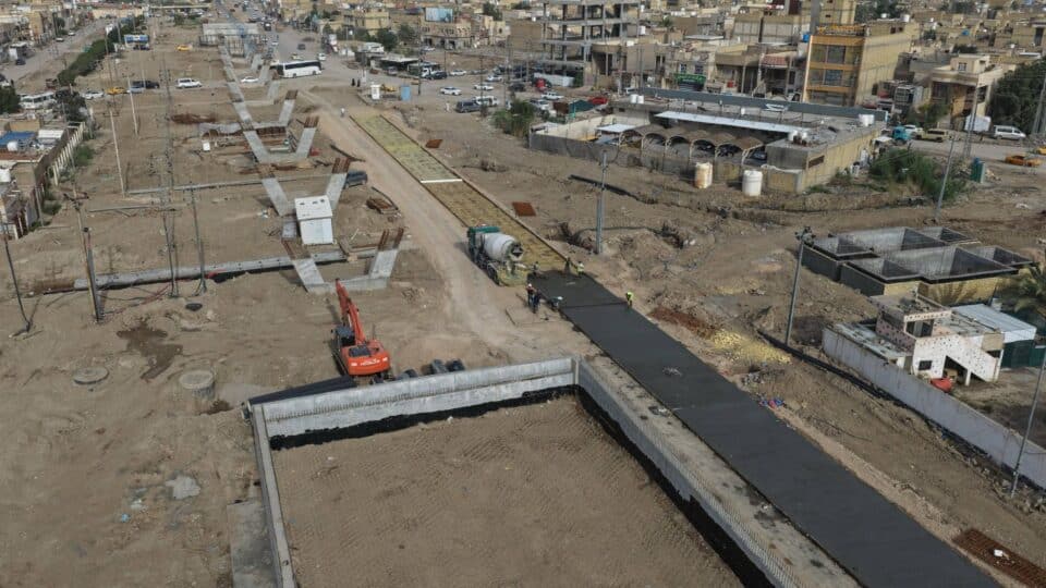 صورة من مقال: صندوق إعمار ذي قار يعلن قرب افتتاح الممر الأول من مجسر المنصورية أمام حركة المركبات