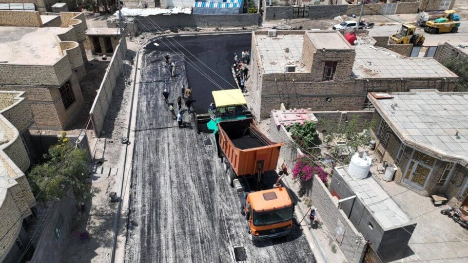 صورة من مقال: صندوق إعمار ذي قار يواصل متابعة أعمال الإكساء في شوارع قضاء كرمة بني سعيد