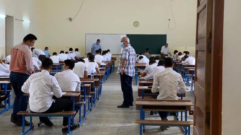 صورة من مقال: نحو 47 ألف طالب يتوجهون لأداء الامتحانات النهائية للمرحلة الإعدادية في ذي قار