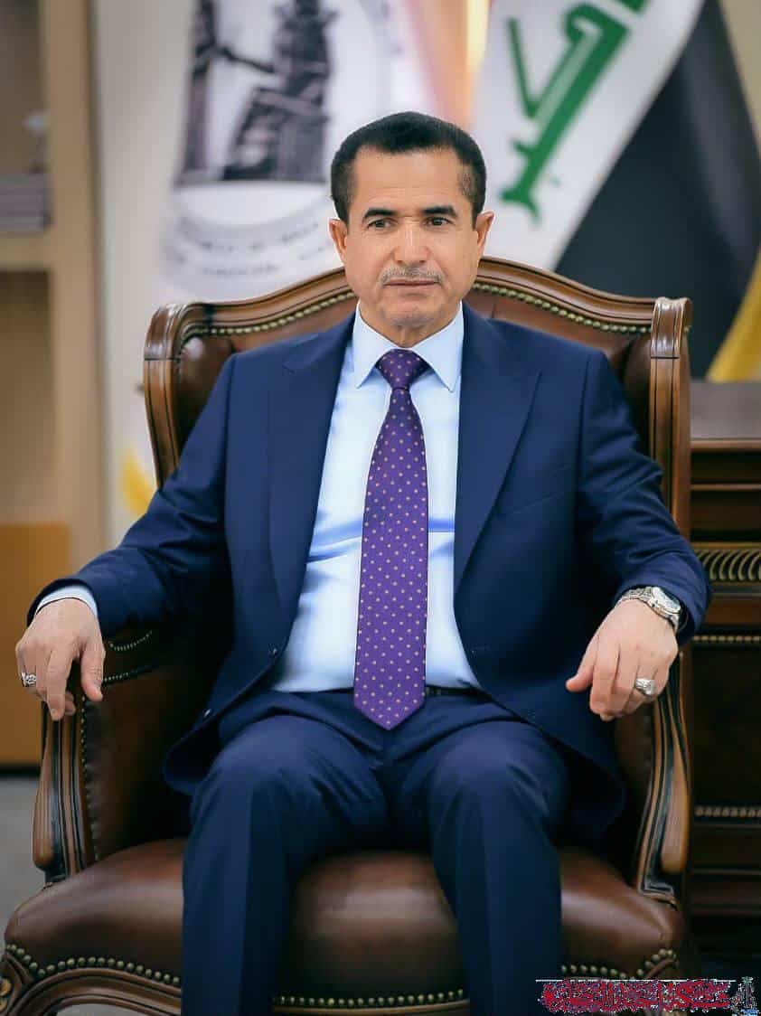 صورة من مقال: محافظ ذي قار يجدد دعمه لنهج رئيس الوزراء في مكافحة الفساد وترسيخ سيادة القانون