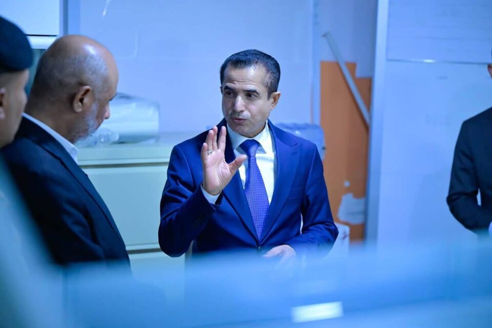 صورة من مقال: محافظ ذي قار يضع مستشفى القلب على رأس أولوياته ويتفقد مستشفى الناصرية العام ليلا
