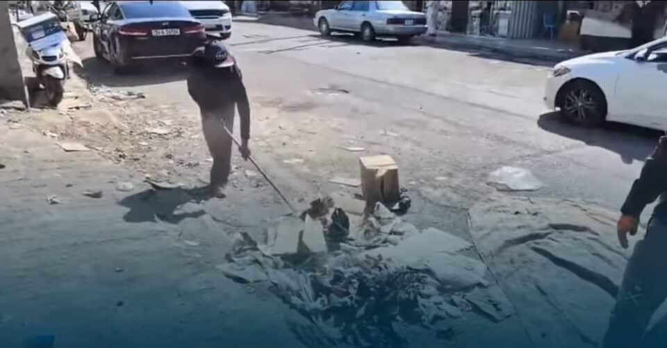 صورة من مقال: بلدية الناصرية تواصل تقديم خدماتها الميدانية لزائري كربلاء المقدسة