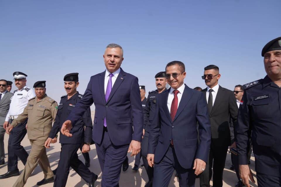صورة من مقال: وكيل وزارة الداخلية الأقدم يصل ذي قار لمتابعة الواقع الأمني وأداء تشكيلات الوزارة ميدانيا
